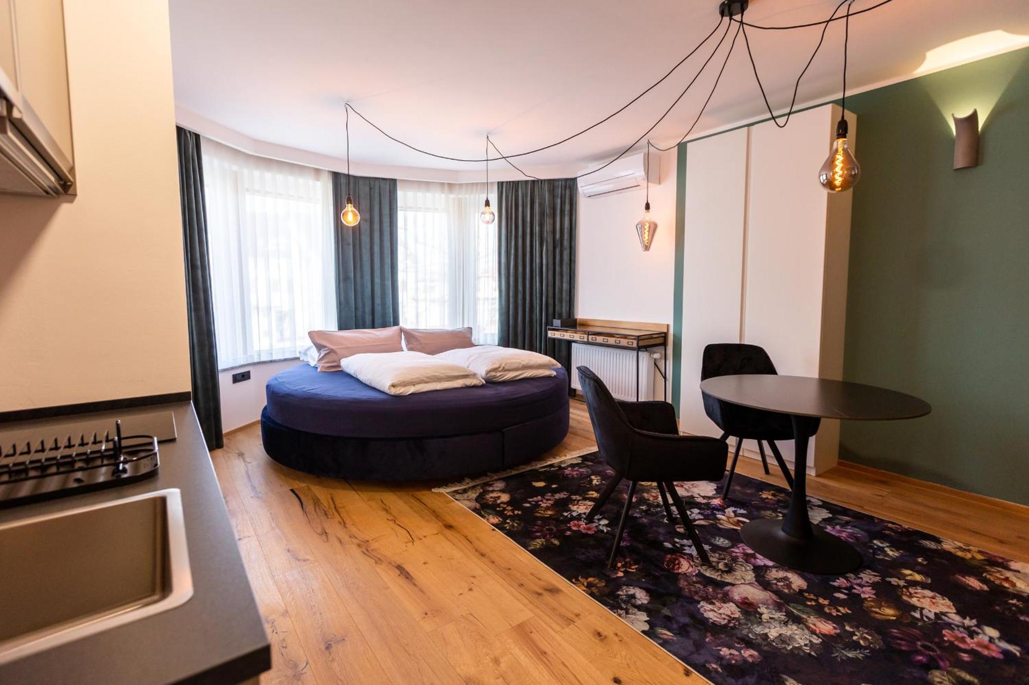 Kavenija Apartmaji - Free Parking Maribor Eksteriør billede