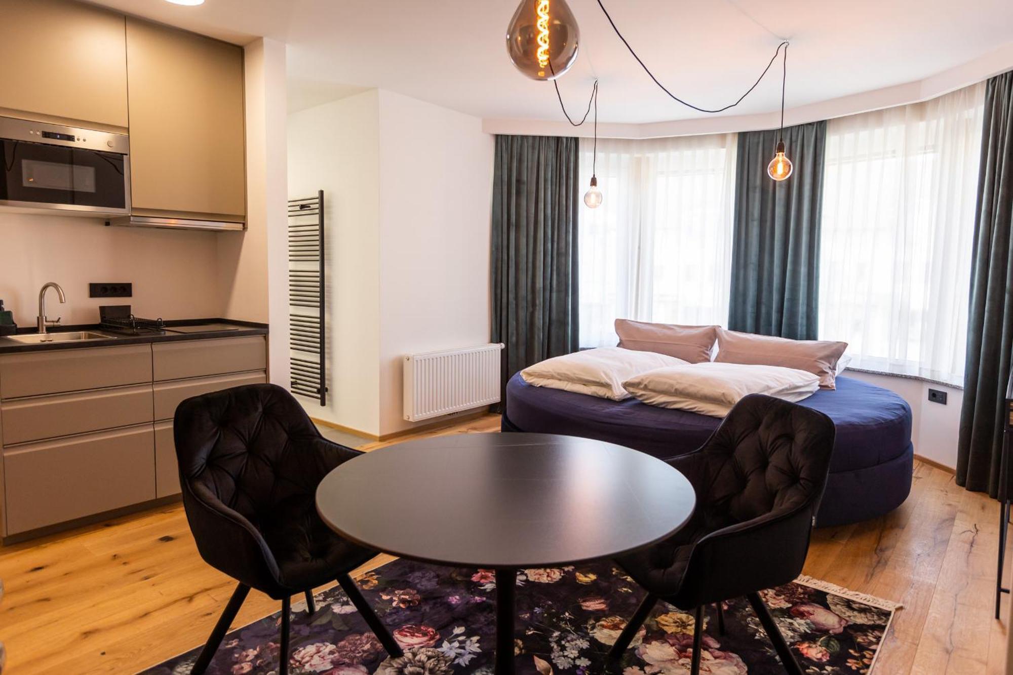Kavenija Apartmaji - Free Parking Maribor Eksteriør billede
